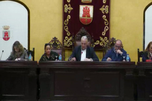 poster Pleno ordinario 06/02/2025